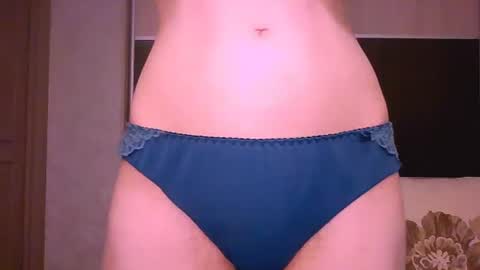 Snapshot of roxxywharton chatting on July 2026 11:23:02 AM Roxxy Wharton online show from July 2026 11:23:02 AM