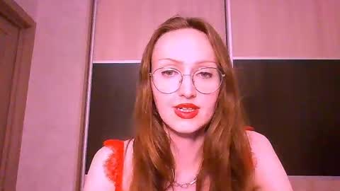 Snapshot of roxxywharton chatting on July 2026 03:21:02 PM Roxxy Wharton online show from July 2026 03:21:02 PM
