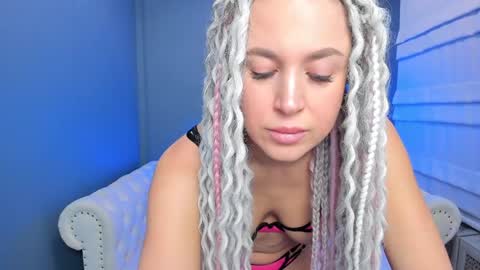 Roxy online show from January 2025 01:29:01 AM