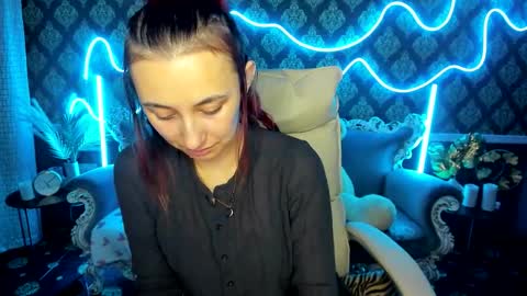 roxy_rayy online show from October 2025 06:14:02 AM