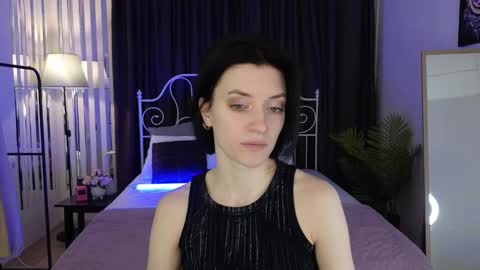 roxy_riot_ online show from January 2025 01:29:01 AM