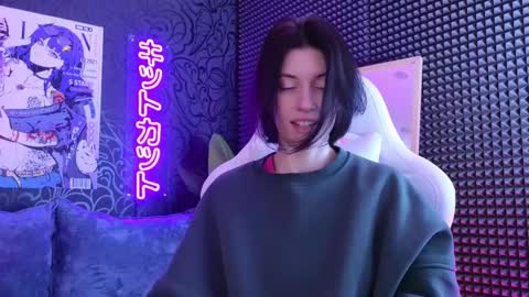 roxy_riot_ online show from February 2025 01:47:02 AM