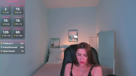 Roxy follow me online show from April 2026 06:10:01 PM