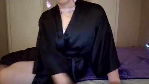 RoxyRedXO12 online show from March 2026 03:01:01 AM