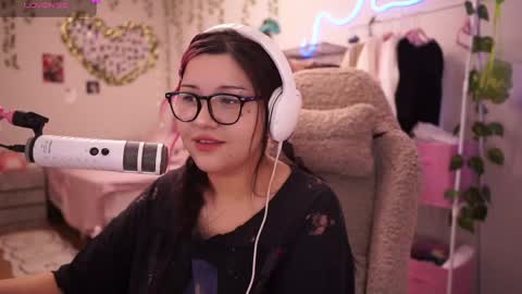 roxysuh online show from April 2026 07:17:02 AM