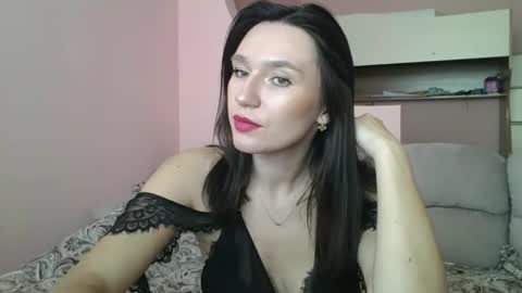 Roza05x online show from September 2025 09:33:02 AM