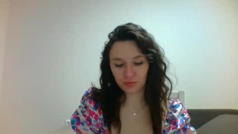 Roza05x online show from March 2026 08:46:02 PM