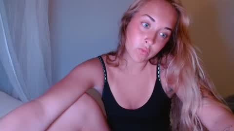 Snapshot of rozzygrace2 chatting on July 2026 03:09:01 AM rozzygrace2 online show from July 2026 03:09:01 AM