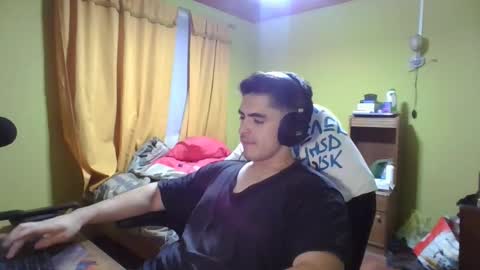 Snapshot of rpaulo25 chatting on February 2025 12:41:01 AM rpaulo25 online show from February 2025 12:41:01 AM