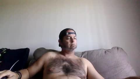 rubbingoneout714 online show from April 2026 03:45:01 PM