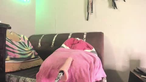 Snapshot of rubi_bunny chatting on November 2025 06:10:01 PM rubi bunny online show from November 2025 06:10:01 PM