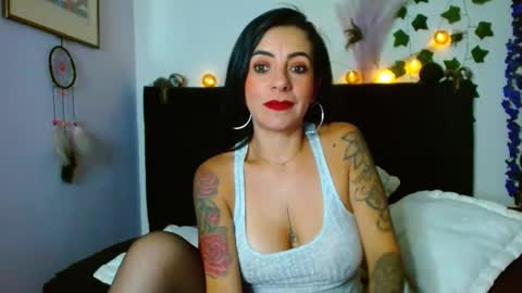 Snapshot of rubi_fox82 chatting on March 2025 04:17:02 AM   online show from March 2025 04:17:02 AM