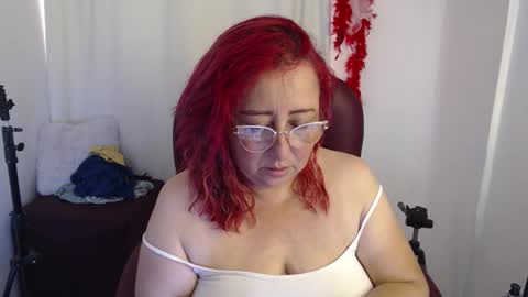 Snapshot of rubi_halliwey chatting on February 2026 06:48:01 PM Rubi online show from February 2026 06:48:01 PM