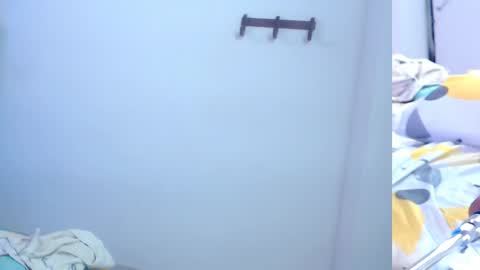 Snapshot of rubidaniells_ chatting on January 2025 04:42:01 AM Daniells online show from January 2025 04:42:01 AM