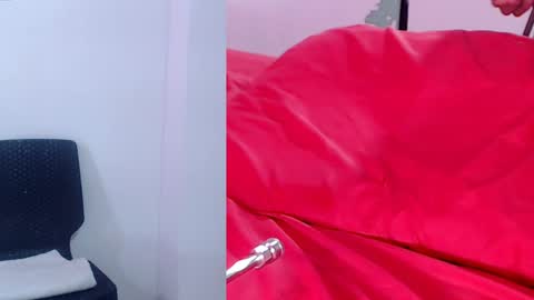 Snapshot of rubidaniells_ chatting on February 2025 03:06:01 AM Daniells online show from February 2025 03:06:01 AM