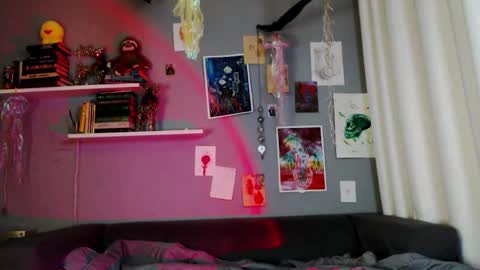 Rubi online show from December 2025 06:14:01 PM