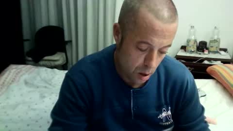 Snapshot of rubito42 chatting on October 2025 12:30:01 AM rubito42 online show from October 2025 12:30:01 AM