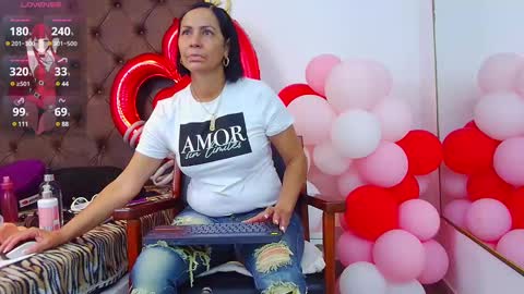 Snapshot of rubybonnet_ chatting on February 2025 12:06:02 PM Ruby bonnet online show from February 2025 12:06:02 PM