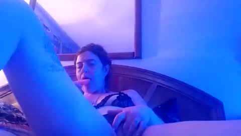 Snapshot of rubylouxe chatting on May 2026 11:40:01 AM Rubylouxe online show from May 2026 11:40:01 AM