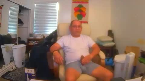 Snapshot of rueltrinidad73 chatting on June 2026 02:34:02 AM rueltrinidad73 online show from June 2026 02:34:02 AM