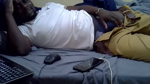 Snapshot of ruffbwoy chatting on December 2024 08:55:01 AM Jayden online show from December 2024 08:55:01 AM