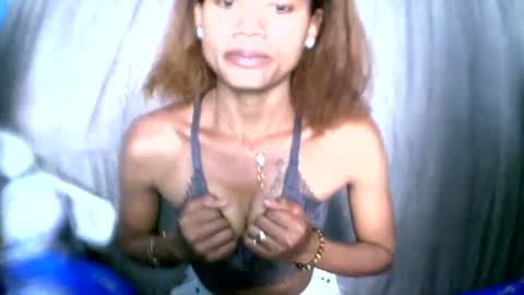 Snapshot of rufine27 chatting on November 2025 09:22:02 AM rufine27 online show from November 2025 09:22:02 AM