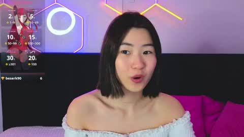 Snapshot of runi_asian chatting on May 2026 01:33:01 AM Runi online show from May 2026 01:33:01 AM