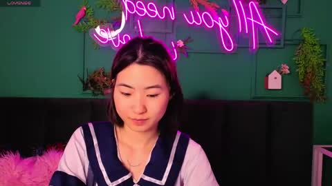 Snapshot of runi_asian chatting on May 2026 01:14:02 AM Runi online show from May 2026 01:14:02 AM