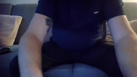 Snapshot of runner_1978 chatting on November 2025 07:19:01 AM runner_1978 online show from November 2025 07:19:01 AM