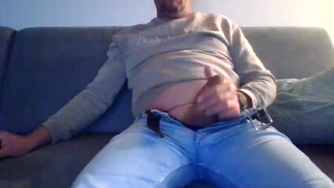 Snapshot of runner_1978 chatting on April 2026 09:54:01 PM runner_1978 online show from April 2026 09:54:01 PM
