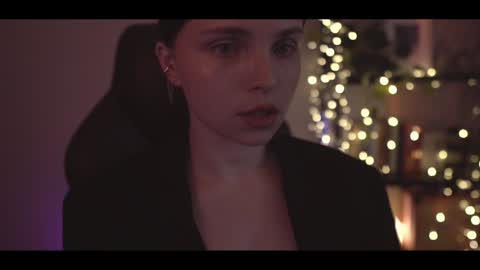 Elena online show from December 2024 10:28:01 PM