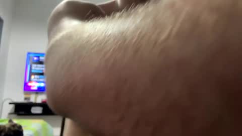 Snapshot of rusito70 chatting on February 2025 04:31:02 AM rusito70 online show from February 2025 04:31:02 AM