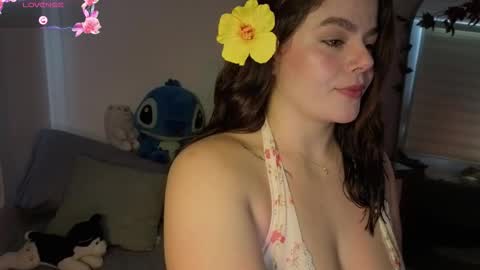 Lorenn online show from November 2025 02:04:01 PM