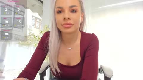 Ava online show from November 2025 08:41:01 AM