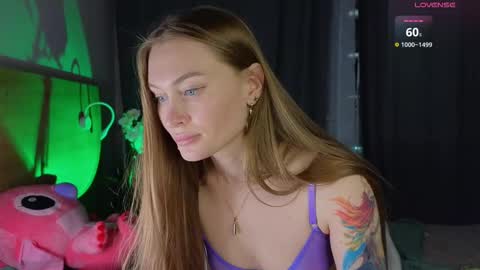 Mary online show from March 2025 05:17:02 PM