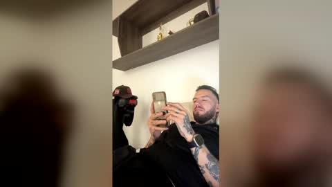 russo_fox online show from May 2026 12:41:02 AM