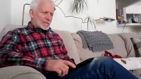 Snapshot of rustyx22 chatting on February 2025 07:38:01 PM Rusty online show from February 2025 07:38:01 PM