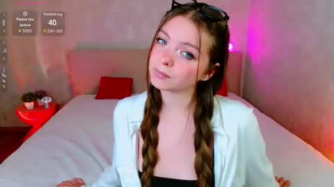 RutaYoung online show from July 2026 04:34:02 PM