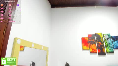 Ruth online show from November 2025 01:02:01 PM