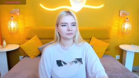 ruthbryant online show from October 2025 01:52:02 AM