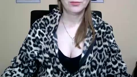 Ruth online show from December 2025 11:48:02 AM