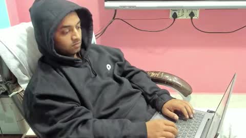 rwb17 online show from November 2025 04:28:01 PM