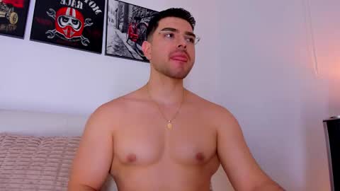 Ryan  online show from November 2025 05:50:02 AM