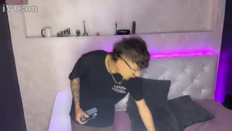 ryan_donovan online show from May 2026 07:36:02 AM