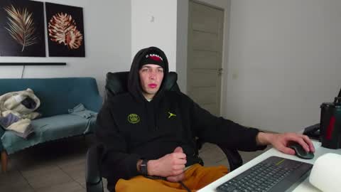 RYAN DOZER online show from April 2026 06:09:02 AM