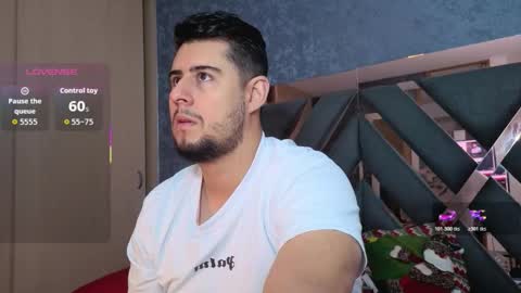 R Y A N online show from December 2025 11:07:01 AM