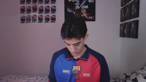 Snapshot of ryan_valentine17 chatting on June 2026 08:29:02 PM ryan online show from June 2026 08:29:02 PM