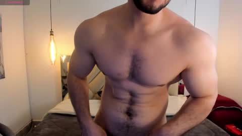 Snapshot of ryan_ward79 chatting on March 2026 11:32:02 PM Ryan online show from March 2026 11:32:02 PM