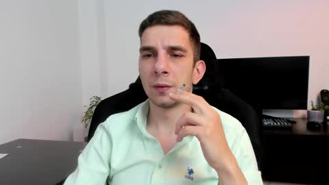 Andrew C. online show from June 2026 08:01:01 PM