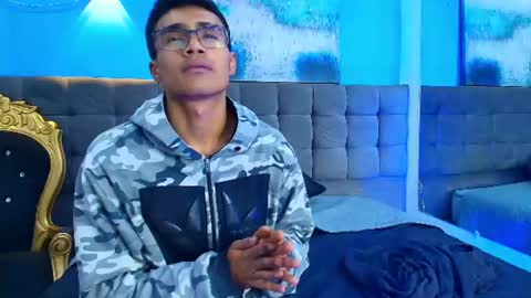 Snapshot of ryannfox_ chatting on July 2026 07:17:02 AM ryannfox_ online show from July 2026 07:17:02 AM